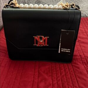 Badgley Mischka Black Crossbody Bag with Pearl Detail - Brand New WT